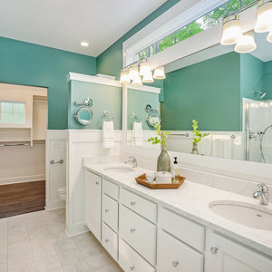 Photos for 4968 Russell St.