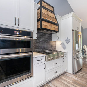 Photos for 2785 Arthur St