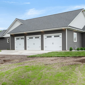 Photos for 2785 Arthur St