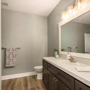 Photos for 863 Harper Woods