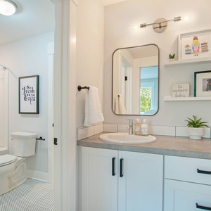 Photos for 200 Honey Creek Ave. NE