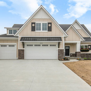 Photos for 8246 Woodhaven Dr. 