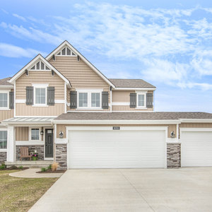 Photos for 1050 High Knoll Court SE