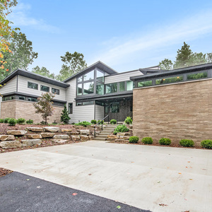 Photos for 3041 West Locust Ln