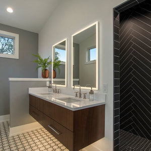 Photos for 14 Trowbridge St. NE