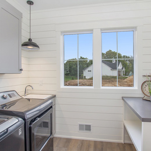 Photos for 7969 Whistle Creek Ct Pvt