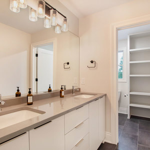 Photos for 558 Stonebridge CT