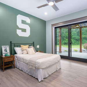 Photos for Virtual 4