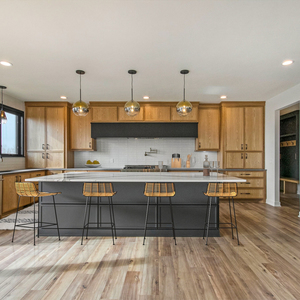 Photos for 2006 14 Mile Road